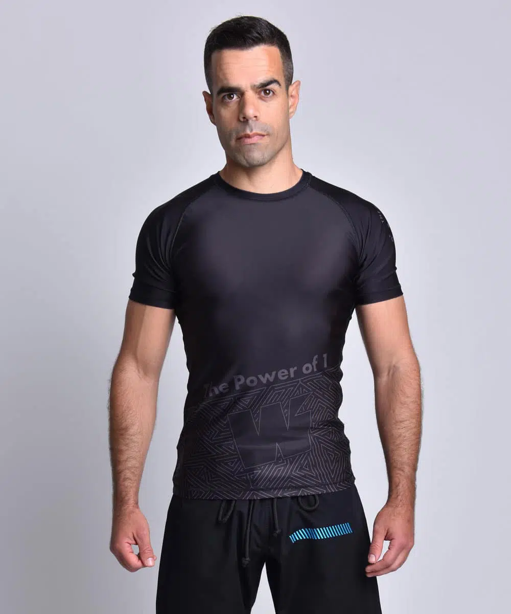 diagonal-front Diagonal Short Sleeve Rash Guard - Image 1